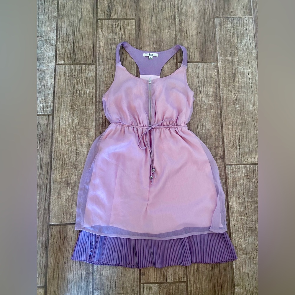 Beautiful purple YA Los Angeles dress in excellent condition